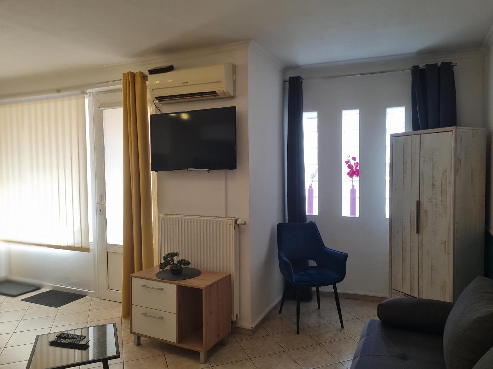 Csever Apartman Тата Экстерьер фото